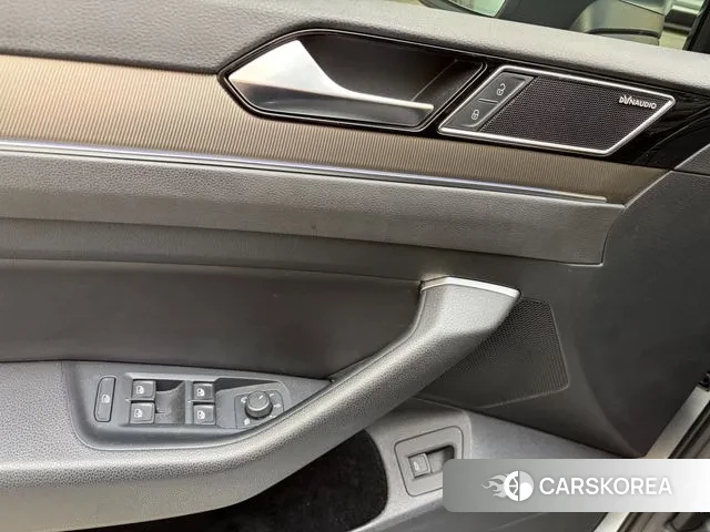 Volkswagen Arteon 2020 Серебряный из Кореи, фото 6