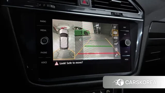 Volkswagen Tiguan Allspace 2020 Белый из Кореи, фото 6