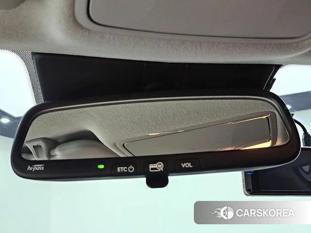 Kia Stonic 2018 Белый из Кореи, фото 6