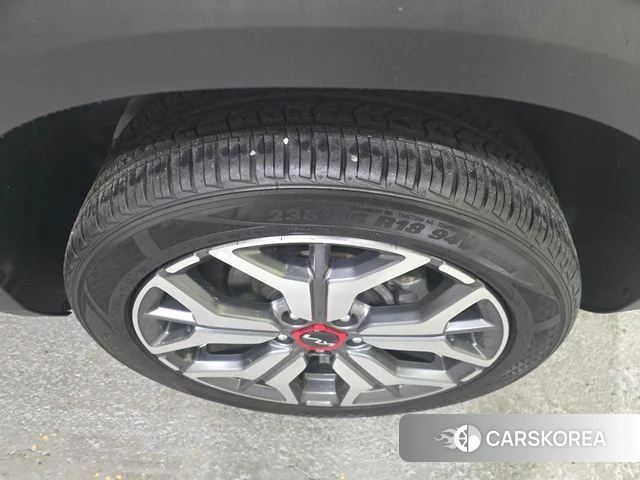 Kia Seltos 2022 Белый из Кореи, фото 6