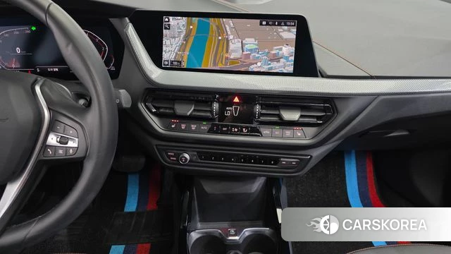 BMW 1 Series (F40) 2020 Серый из Кореи, фото 6