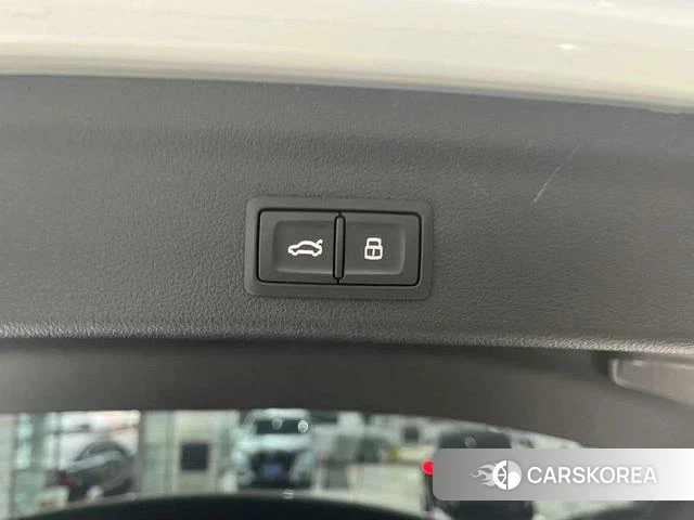 Audi Q3 2023 Белый из Китая, фото 6