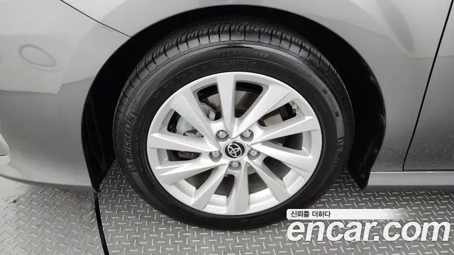 Toyota Camry (XV70) id 2660691 из Кореи 6