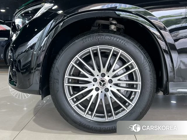 Mercedes-Benz GLC 2024 Черный из Китая, фото 6