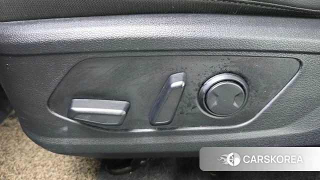 Kia Sportage 5th Generation 2022 Белый из Кореи, фото 6