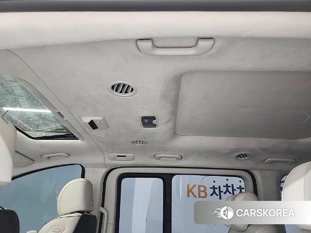 Hyundai Staria 2025 Черный из Кореи, фото 6