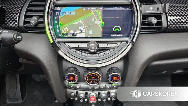 Mini Cooper S Convertible 2021 Черный из Кореи, фото 6