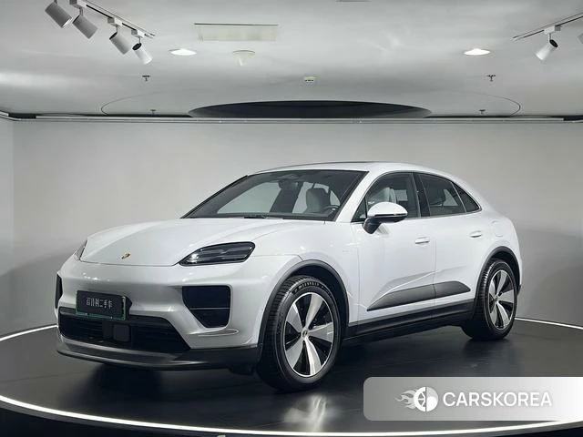 Porsche Macan EV 2024 Белый из Китая, фото 6