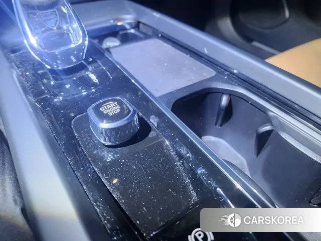 Volvo V60 Cross-Country 2nd Generation 2023 Черный из Кореи, фото 6