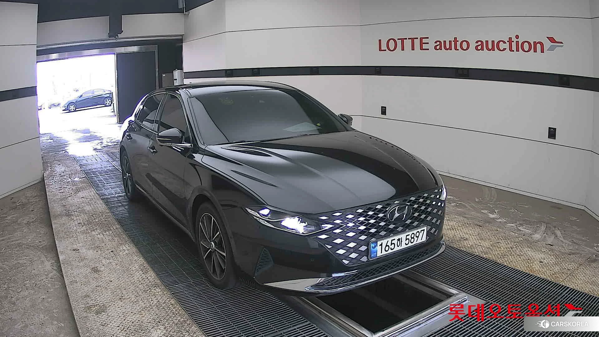 Hyundai Grandeur 2023 Черный из Кореи, фото 6