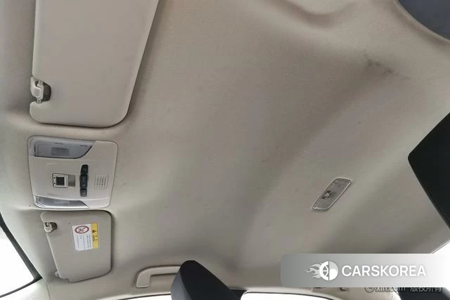 Toyota Corolla 2023 Белый из Китая, фото 6