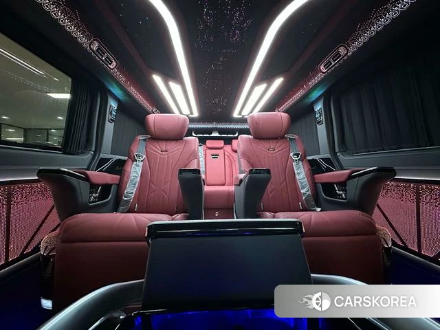 Toyota Hiace 2024 Черный из Китая, фото 6