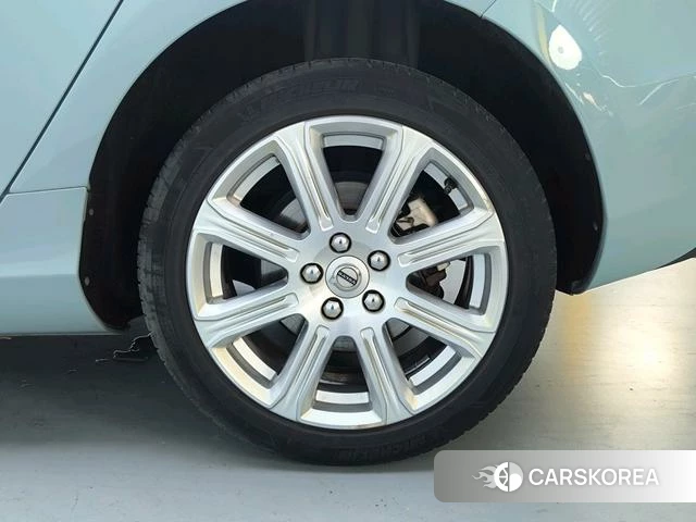 Volvo V40 2018 Синий из Китая, фото 6