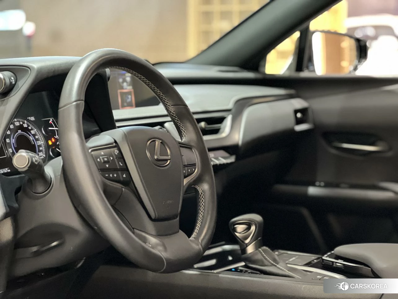 Lexus UX 2019 Серебристо-серый из Китая, фото 6