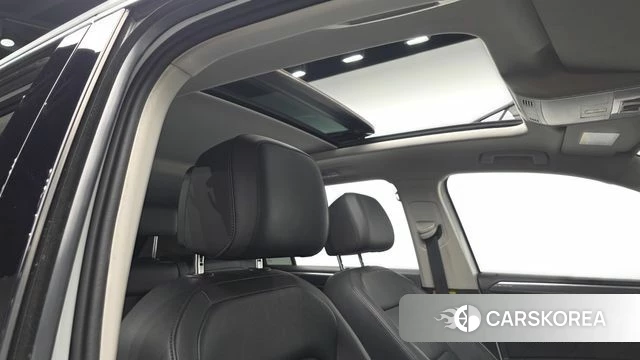 Volkswagen Tiguan second Generation 2019 Белый из Кореи, фото 6
