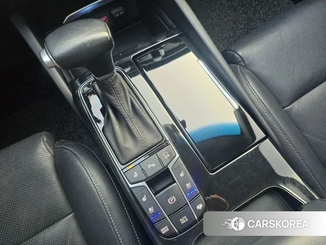 Kia Come New K7 2018 Белый из Кореи, фото 6