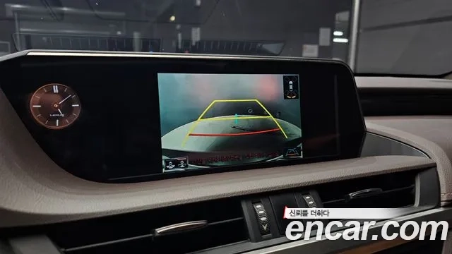 Lexus ES300h 7th generation 2019 Серый из Кореи, фото 6