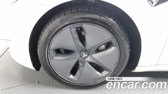 Tesla Model 3 2020 Белый из Кореи, фото 6