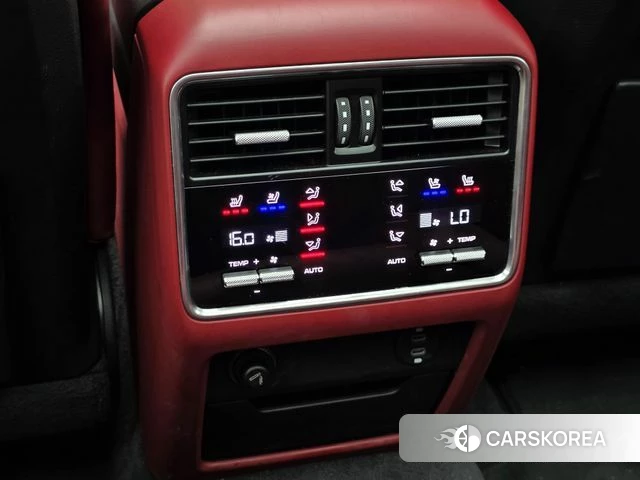Porsche Cayenne (PO536) 2022 Серебристо-серый из Кореи, фото 6