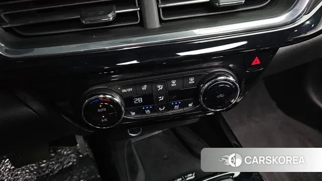 Chevrolet (GM Daewoo) Trax Crossover 2024 Черный из Кореи, фото 6