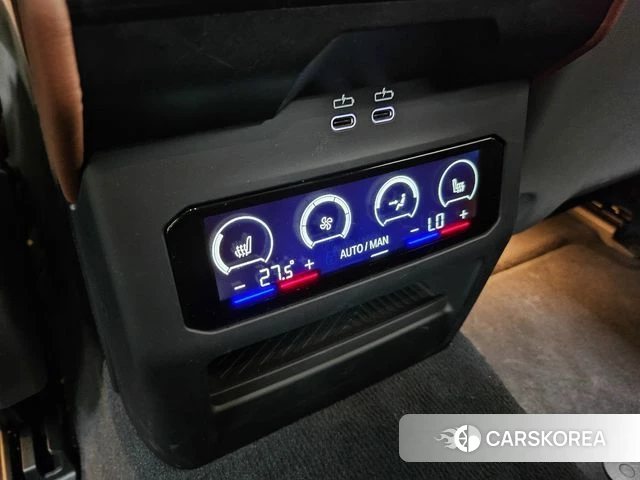 BMW 5 Series (G60) 2025 Белый из Кореи, фото 6