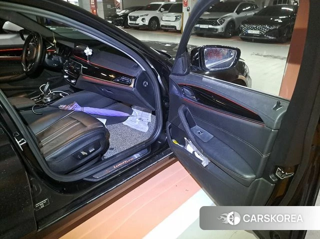 BMW 5 Series (G30) 2019 Черный из Кореи, фото 6