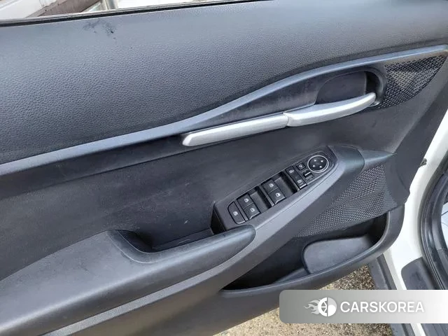 Kia Seltos 2020 Белый из Кореи, фото 6