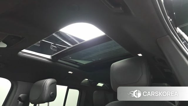 Land Rover Defender (L663) 2024 Черный из Кореи, фото 6