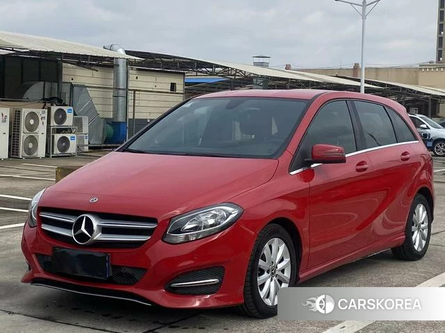 Mercedes-Benz Class B 2018 Красный из Китая, фото 6
