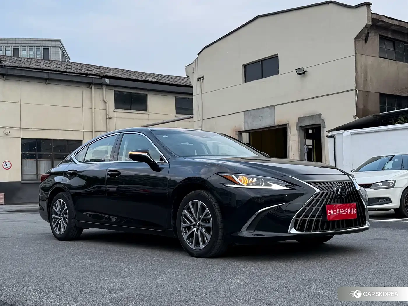 Lexus ES 2022 Черный из Китая, фото 6