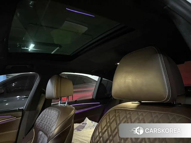 BMW 5 Series (G30) 2020 Белый из Кореи, фото 6