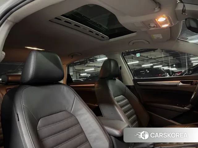 Volkswagen The New Passat 2018 Белый из Кореи, фото 6