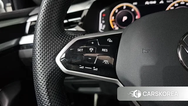 Volkswagen Arteon 2023 Черный из Кореи, фото 6