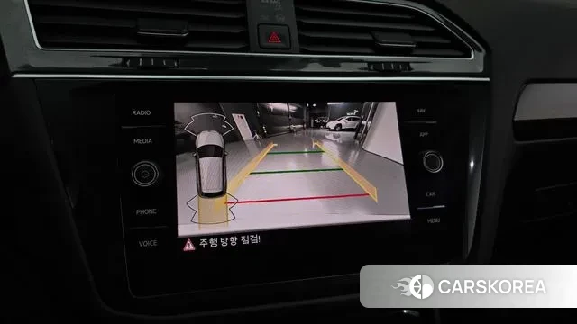 Volkswagen Tiguan second Generation 2024 Белый из Кореи, фото 6