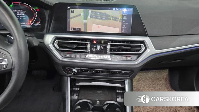 BMW 3 Series (G20) 2019 Белый из Кореи, фото 6