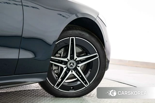 Mercedes-Benz Class C 2025 Черный из Китая, фото 6