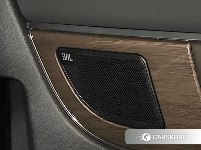 Toyota Alphard 4th Generation 2025 Серебристо-серый из Кореи, фото 6