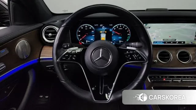 Mercedes-Benz E-Class W213 2022 Черный из Кореи, фото 6