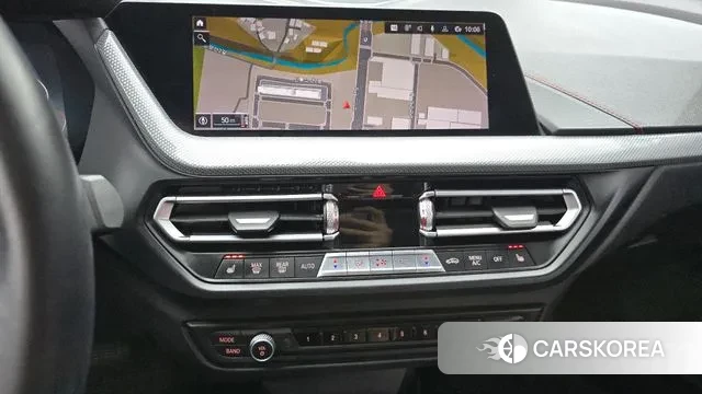 BMW 1 Series (F40) 2020 Белый из Кореи, фото 6