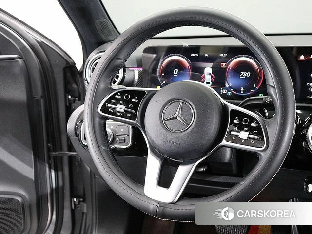 Mercedes-Benz A-Class W177 2021 Серый из Кореи, фото 6