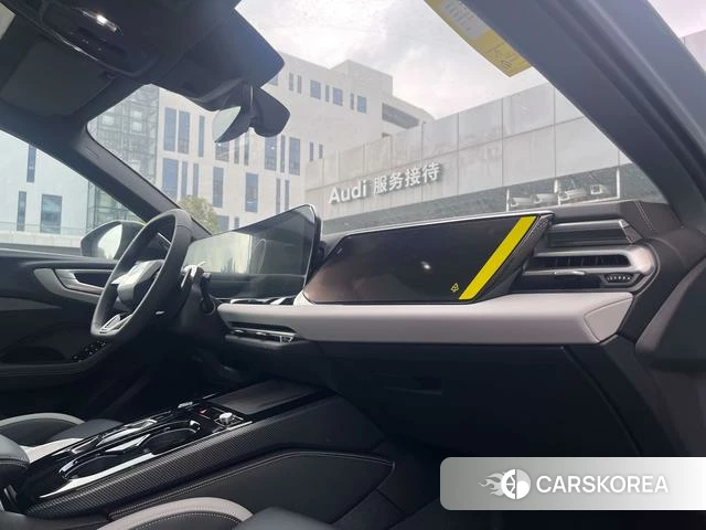 Audi A5L 2026 Темно-серый из Китая, фото 6