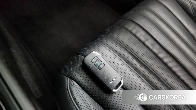 Kia K8 Hybrid 2022 Черный из Кореи, фото 6