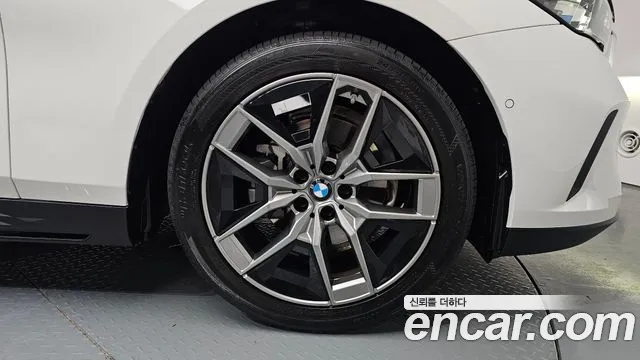 BMW 5 Series (G60) id 2676262 из Кореи 6