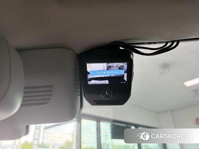 Mercedes-Benz GLC-Class X253 2018 Серебристо-серый из Кореи, фото 6