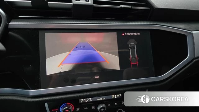 Audi Q3 (F3) 2023 Серый из Кореи, фото 6