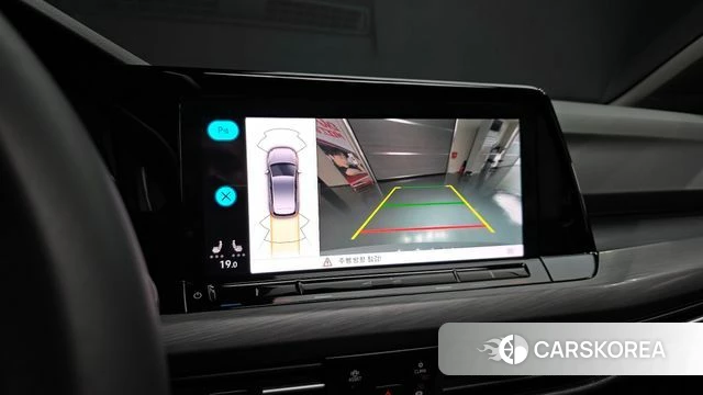 Volkswagen Golf 8th Generation 2024 Серебристо-серый из Кореи, фото 6