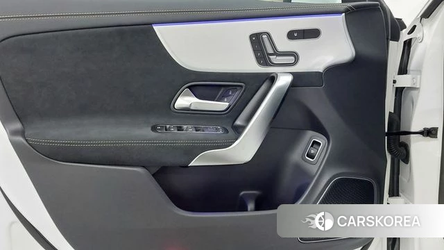 Mercedes-Benz CLA-Class C118 2025 Белый из Кореи, фото 6