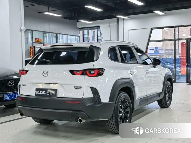 Mazda CX-50 line also 2023 Белый из Китая, фото 6