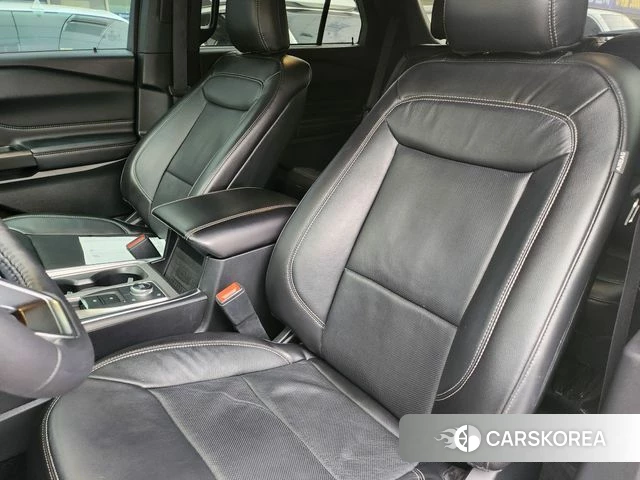 Ford Explorer 6th Generation 2020 Белый из Кореи, фото 6