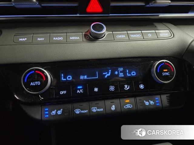 Hyundai The New Avante (CN7) 2023 Белый из Кореи, фото 6